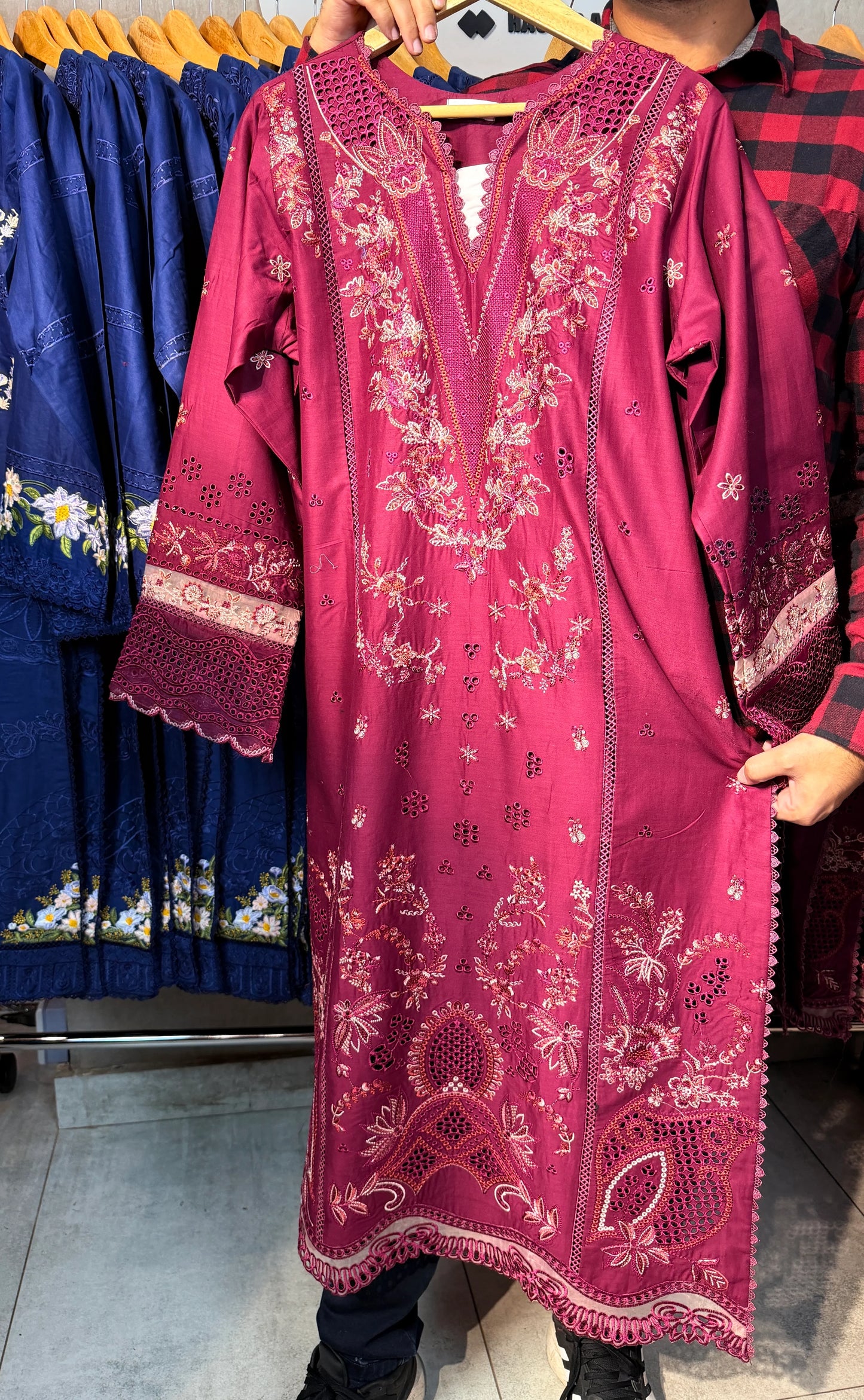 QALAMKAR LAWN 2PC RTW SB02