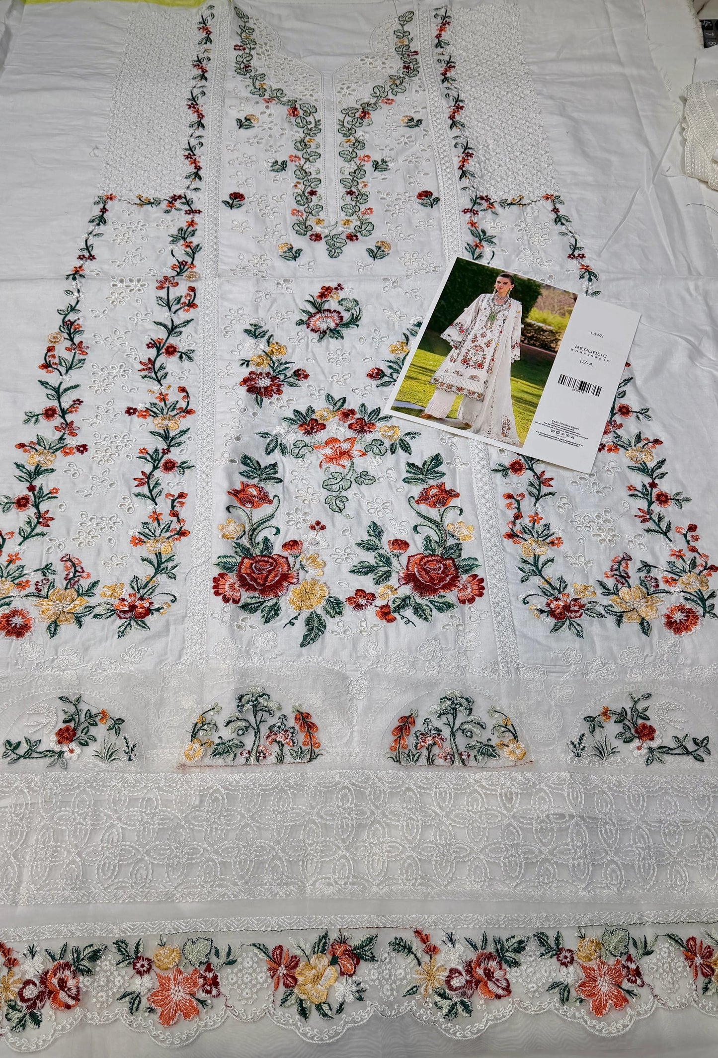 REPUBLIC LAWN MIRA WHITE