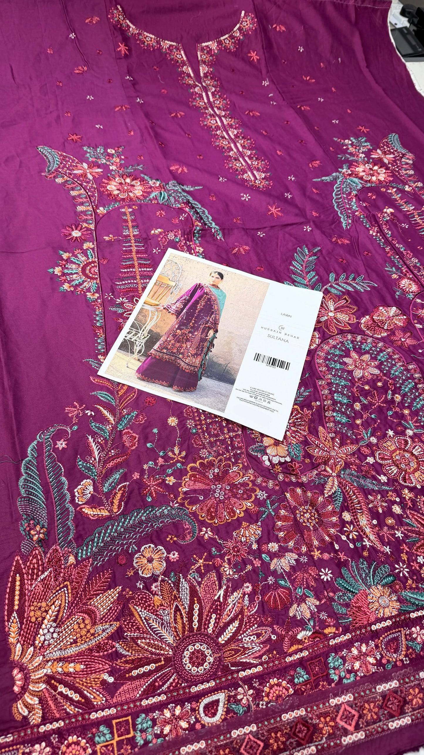 HUSSAIN REHAR SULTANA Lawn 3 PC Embroidered