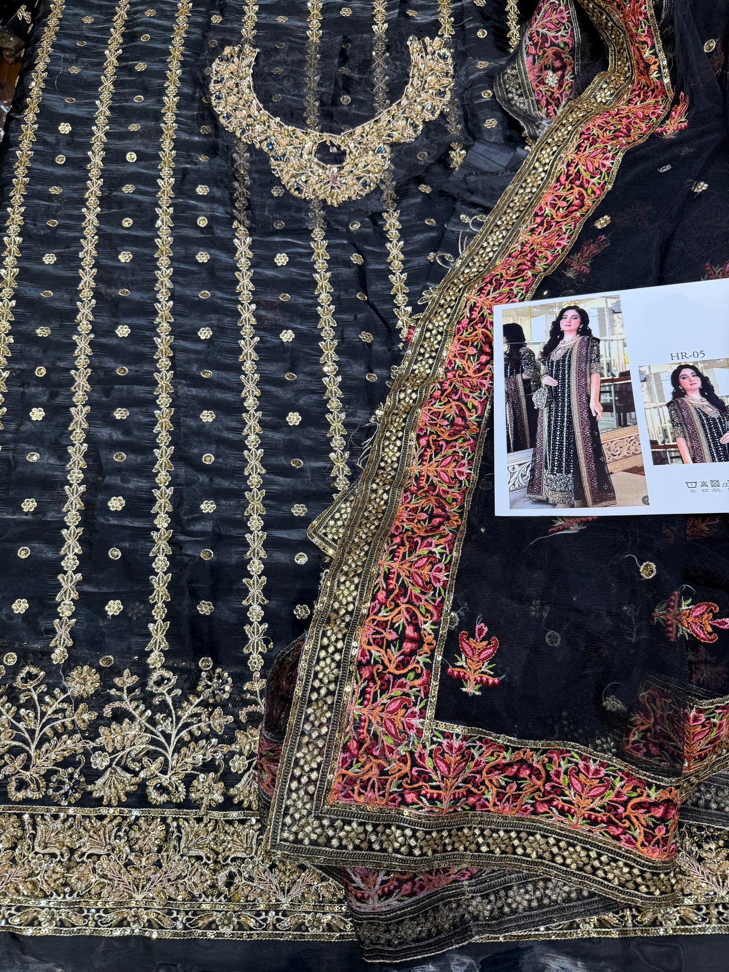 HARIS SHAKEEL SHISHA SILK 2PC GOLD (Delivery Time 7 Days)