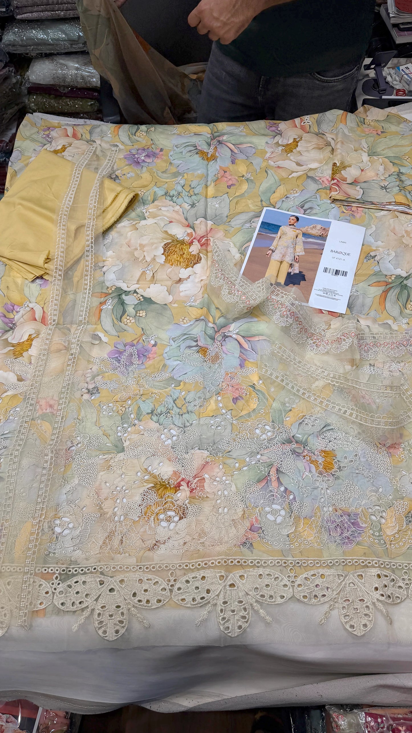 BAROQUE LAWN PRINT 4121-A