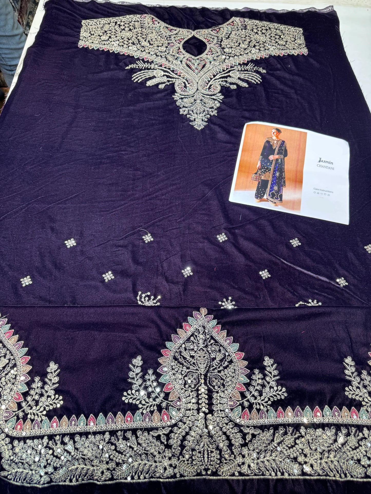 JAZMIN VELVET CHANDANI