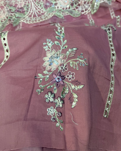 MARIA.B LAWN MPC-2406  3 Piece Embroidered Regular priceRs.6,850.00 PKR