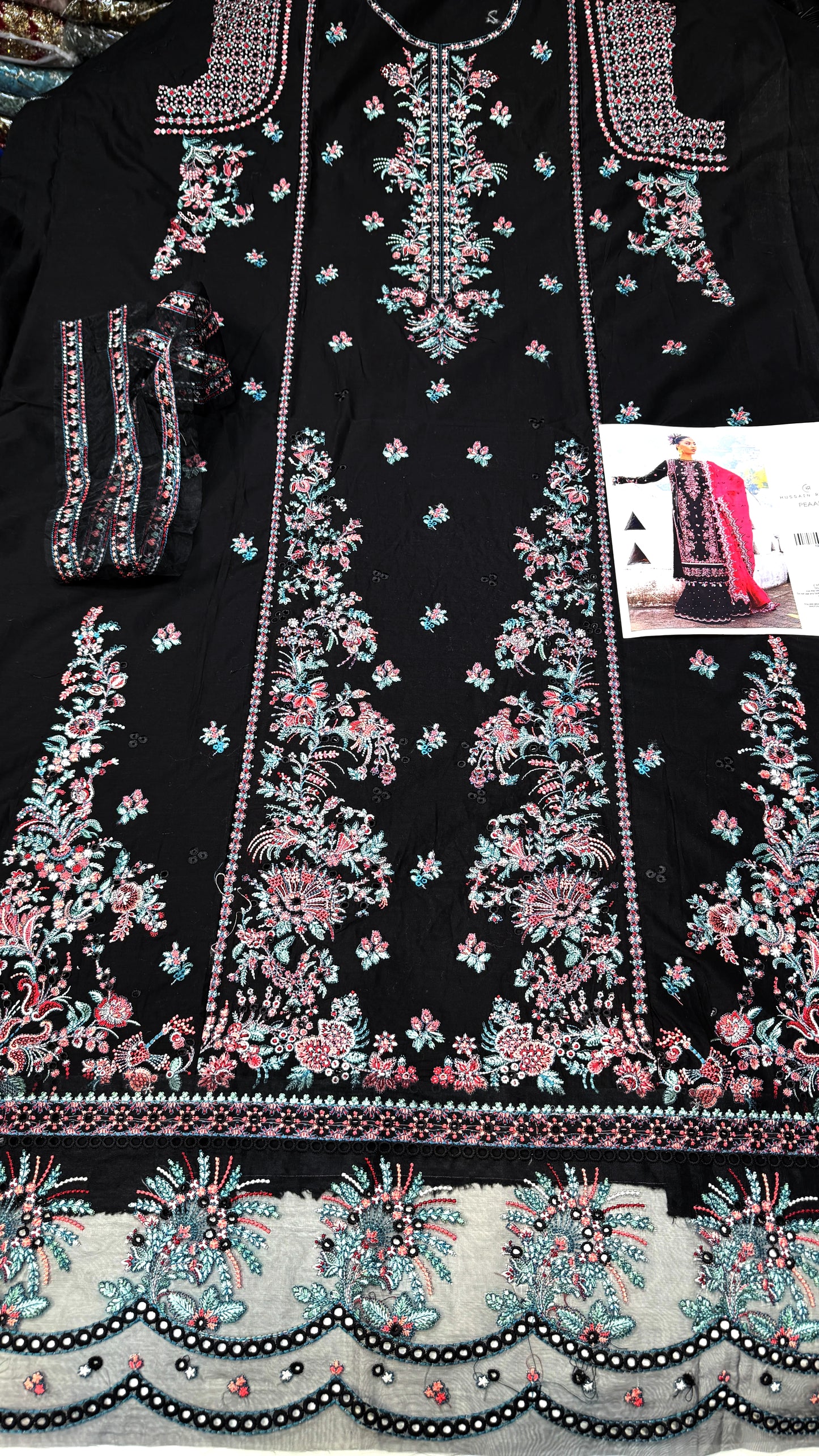 HUSSAIN REHAR PEAAR BLACK
