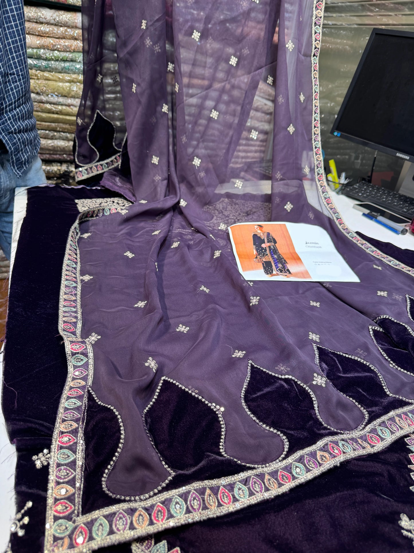 JAZMIN VELVET CHANDANI