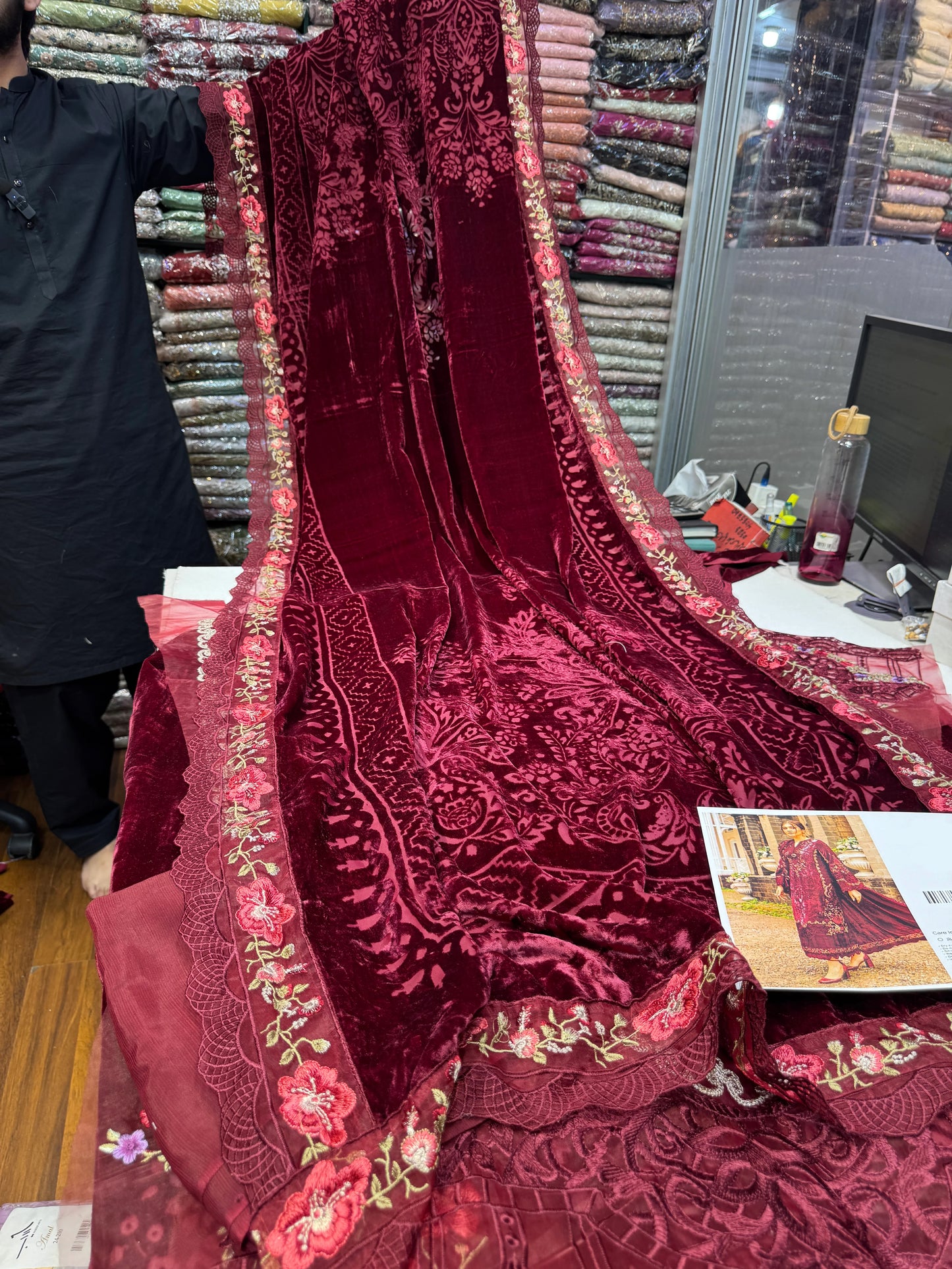 VELVET PALACHI 3PC MBP  Maroon