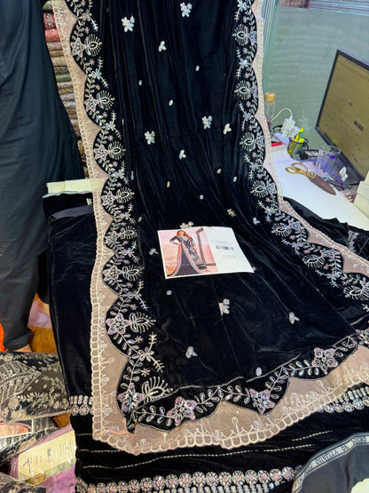 ANEELAS VELVET BLACK LUXE Rs.7,750.00