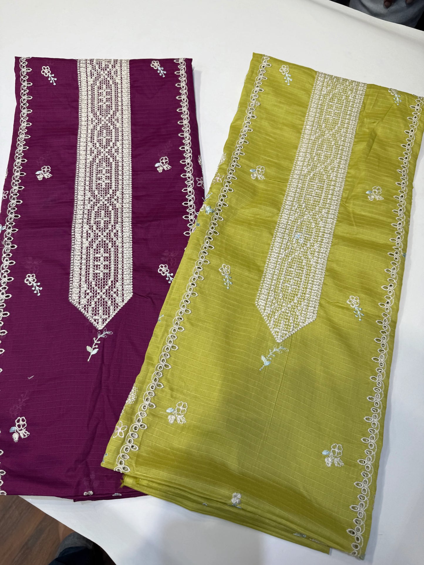 LAILA MISHRA 01-B MGENTA LAWN 2PC