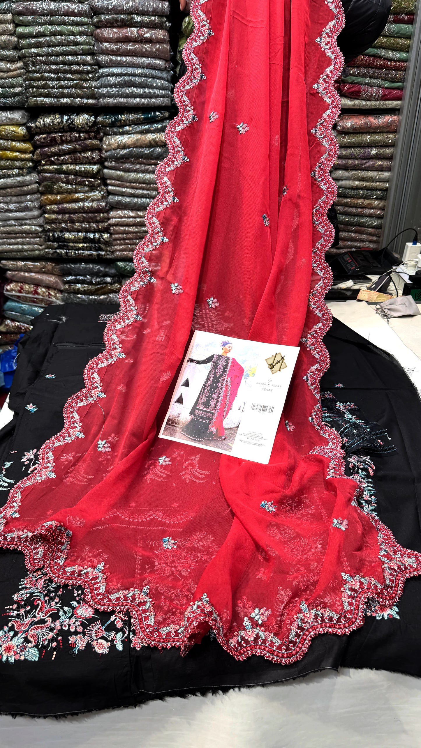 HUSSAIN REHAR PEAAR BLACK