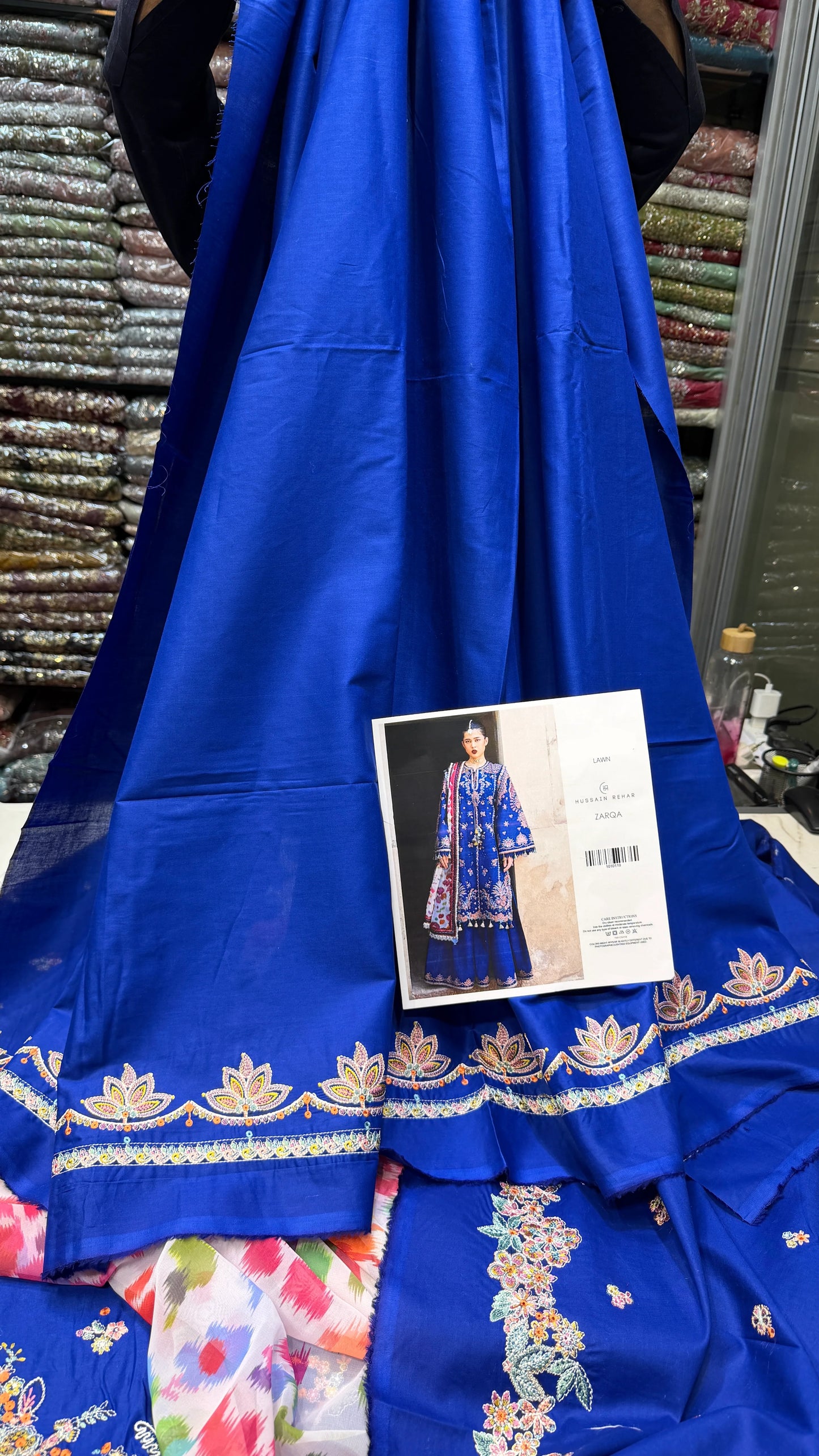 HUSSAIN REHAR ZARQA LAWN 3 Pc Embroidered