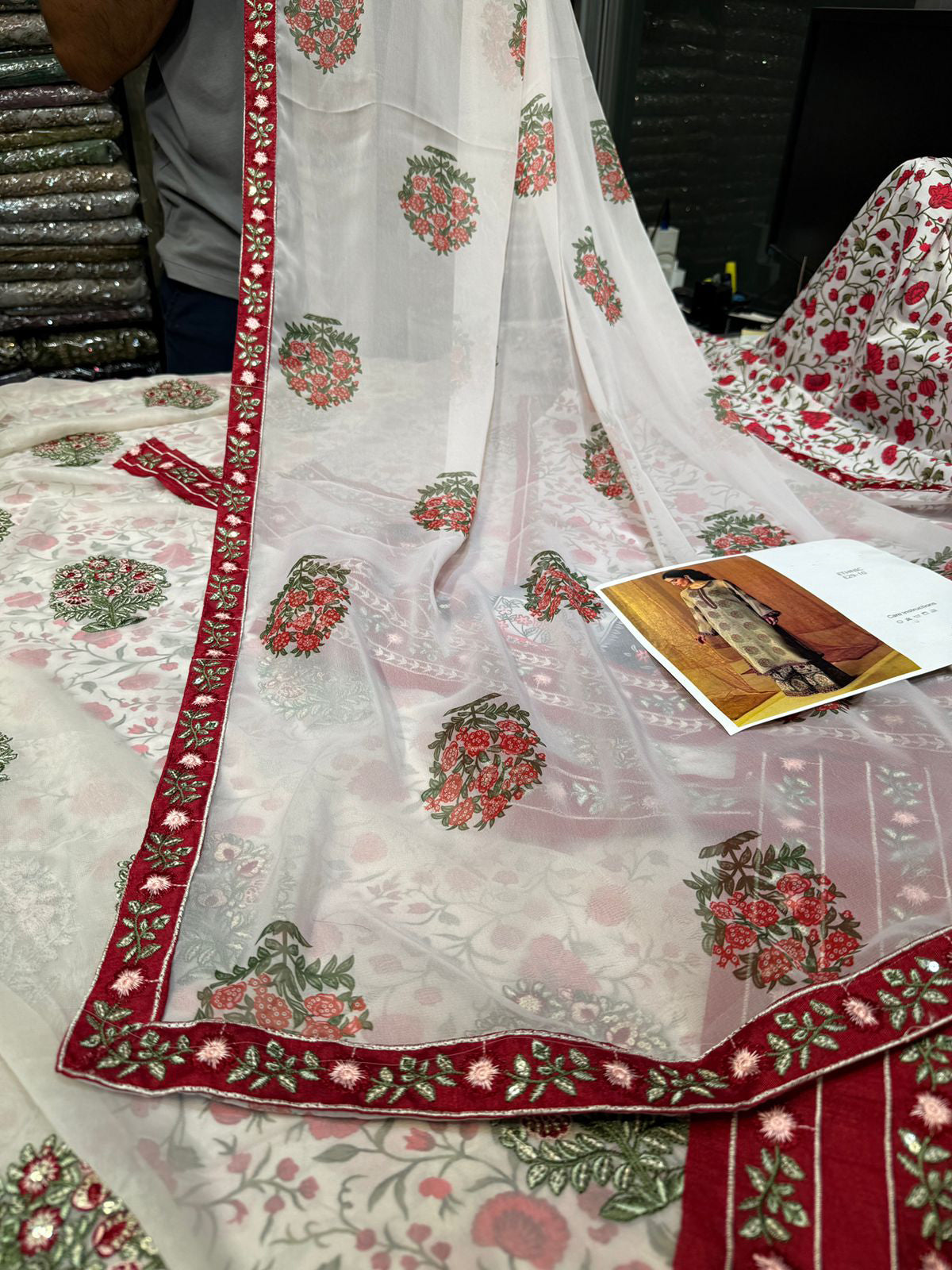 ETHNC E29 CHIFFON WHITE