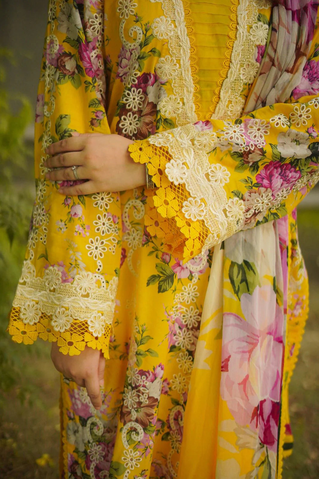 ANEELAS SILK PRINT YELLOW