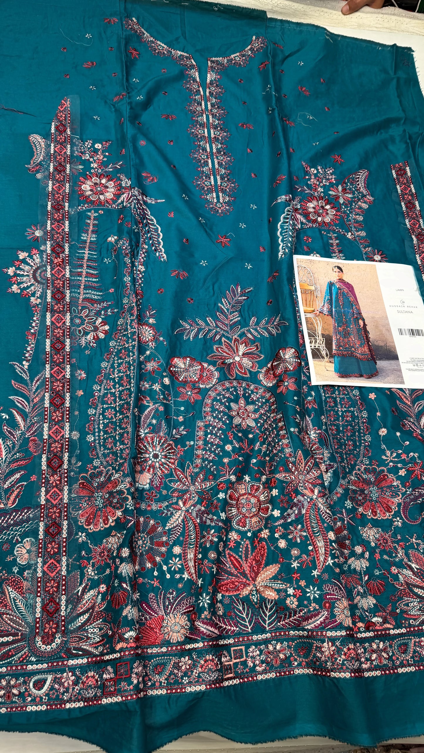 HUSSAIN REHAR SULTANA green
