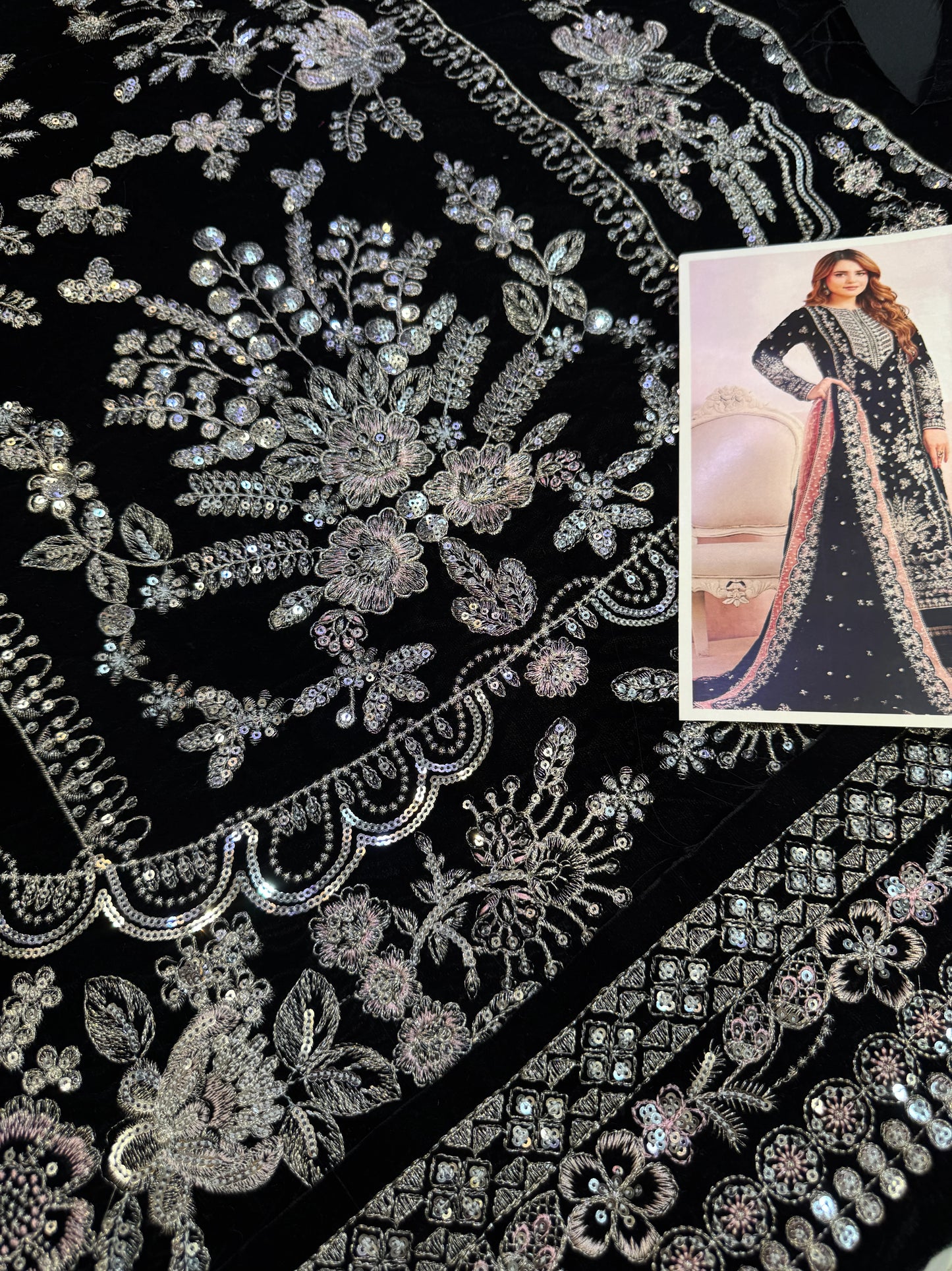 ANEELAS VELVET BLACK LUXE Rs.7,750.00