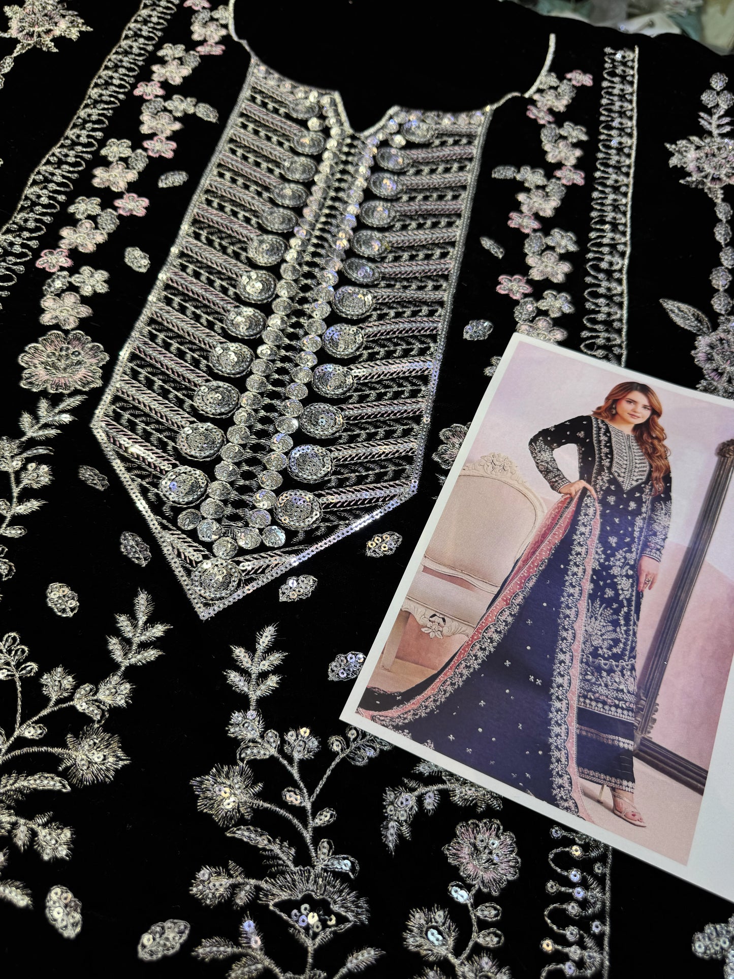 ANEELAS VELVET BLACK LUXE Rs.7,750.00