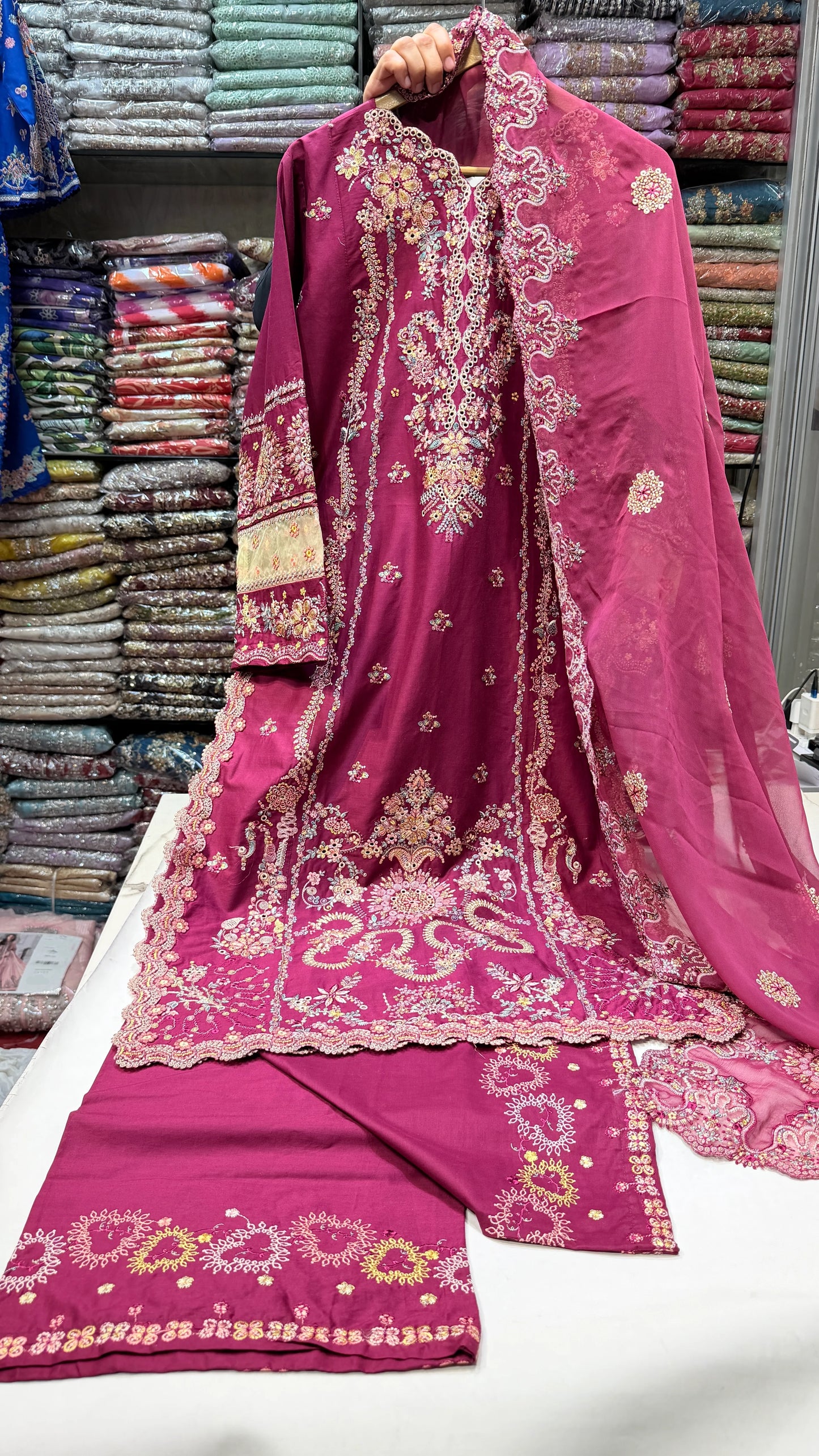 HUSSAIN REHAR MALIBU RTW 3PC