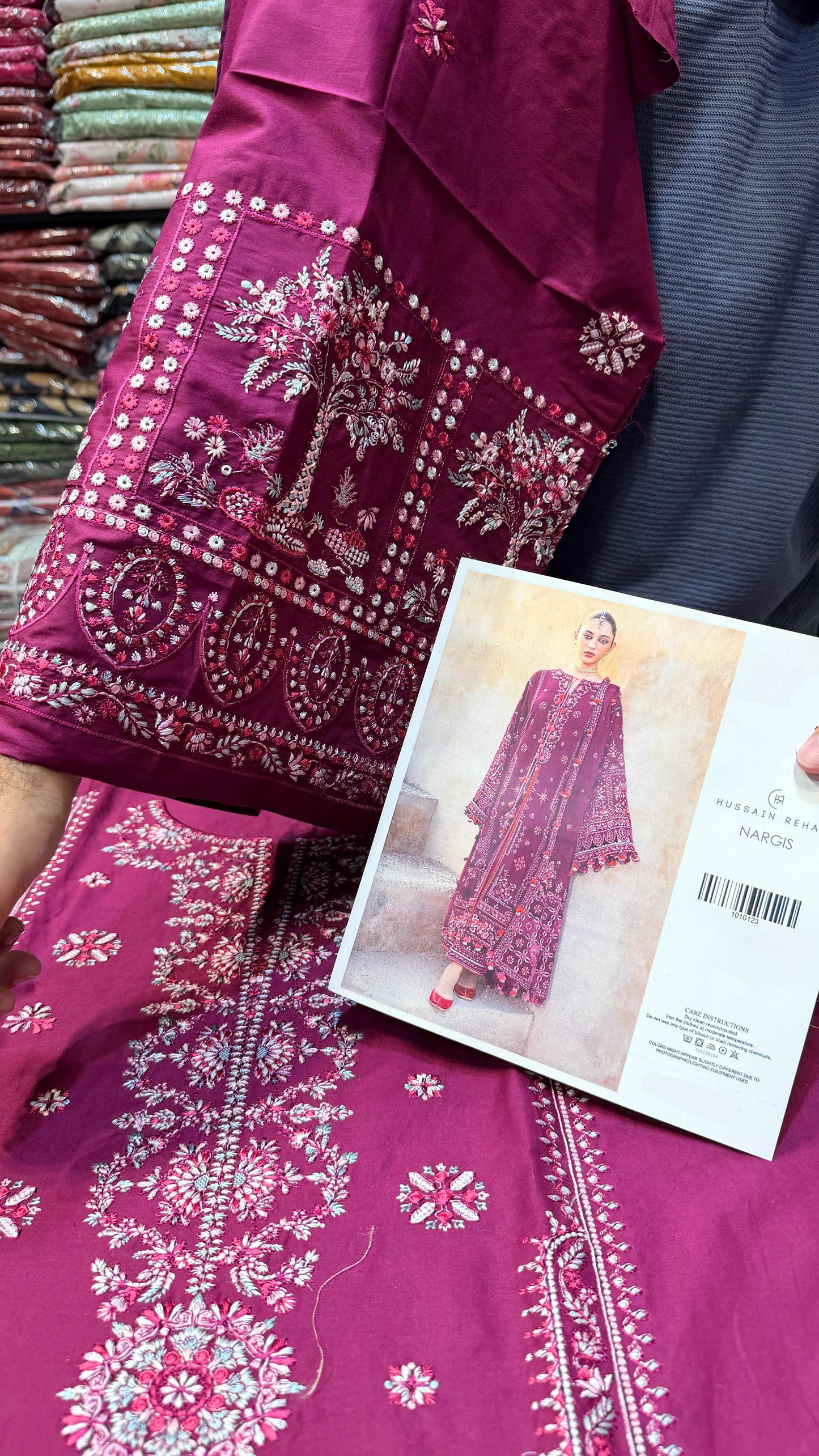 HUSSAIN REHAR LAWN NARGIS