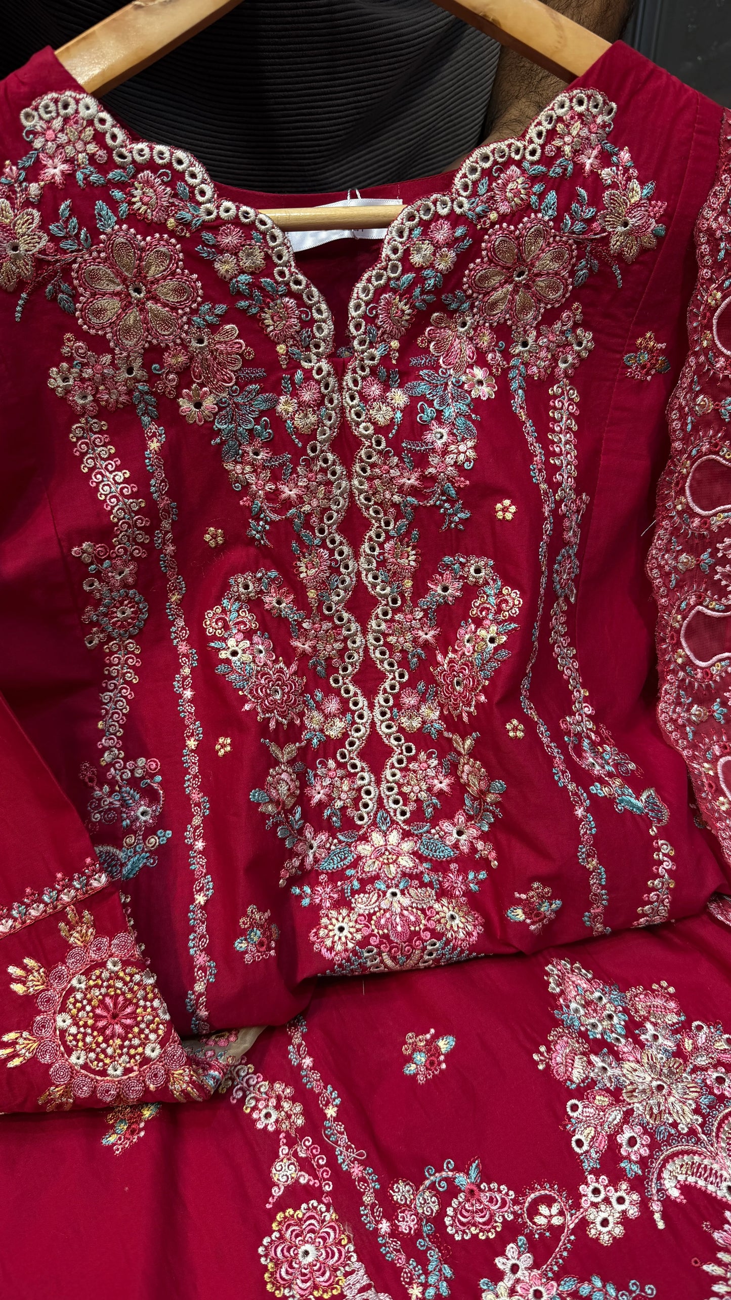 HUSSAIN REHAR RIVIERA RTW