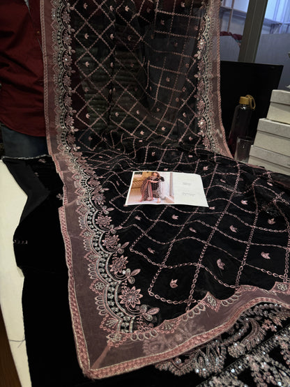 ANEELAS VELVET AVT06