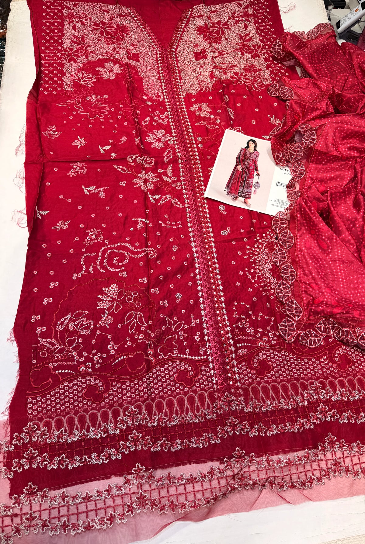 SUFFUSE VESNA VISCOSE UNSTICHED 3PC