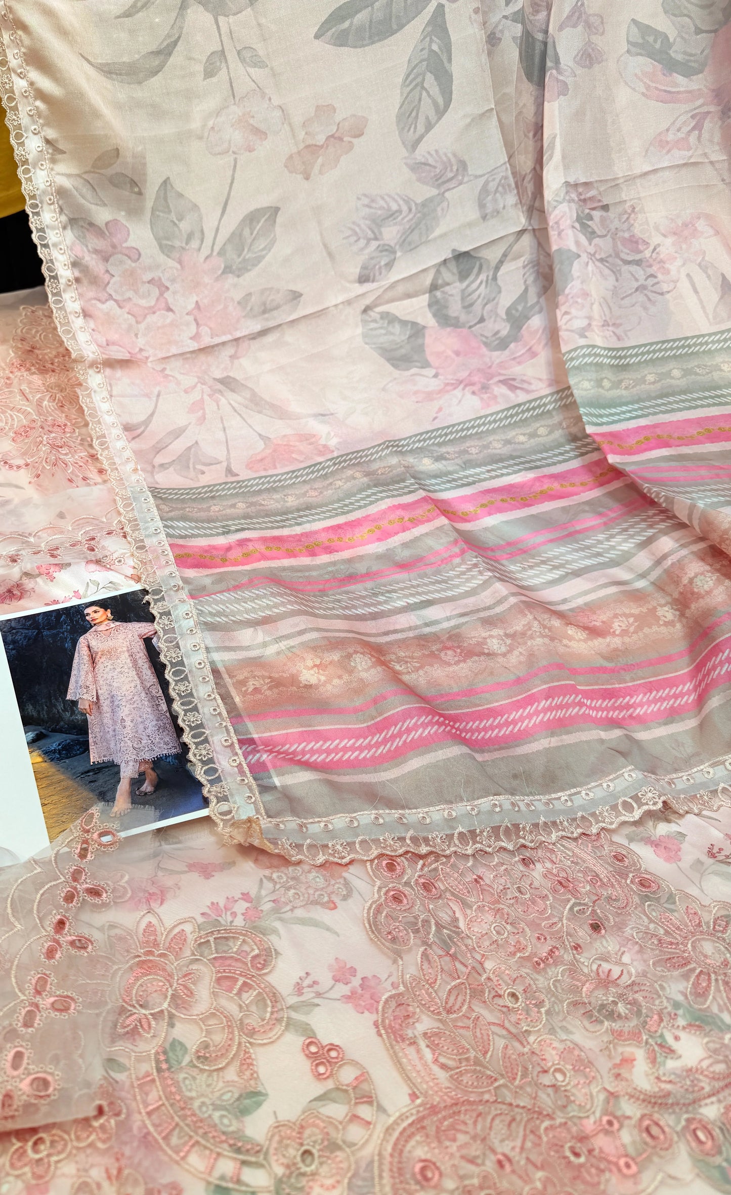 BAROQUE SILK PRINT 4129 PINK