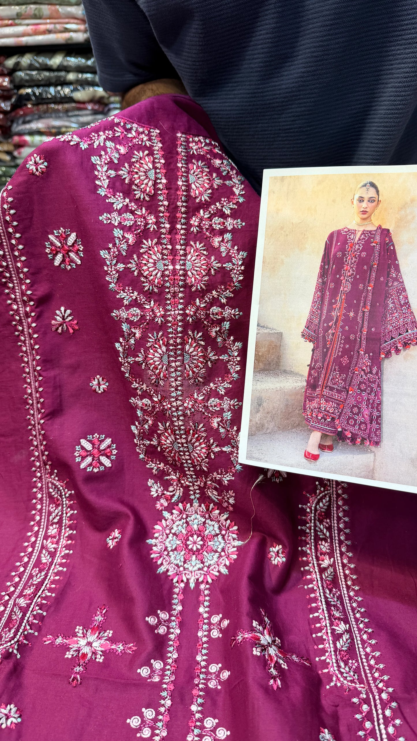 HUSSAIN REHAR LAWN NARGIS