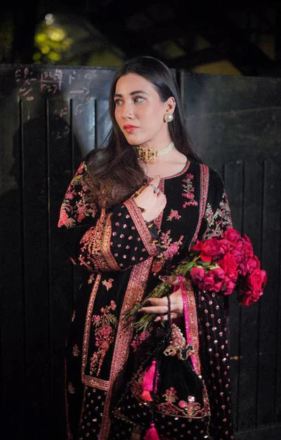 ANEELAS LAWN AVL-01  3 Piece Embroidered