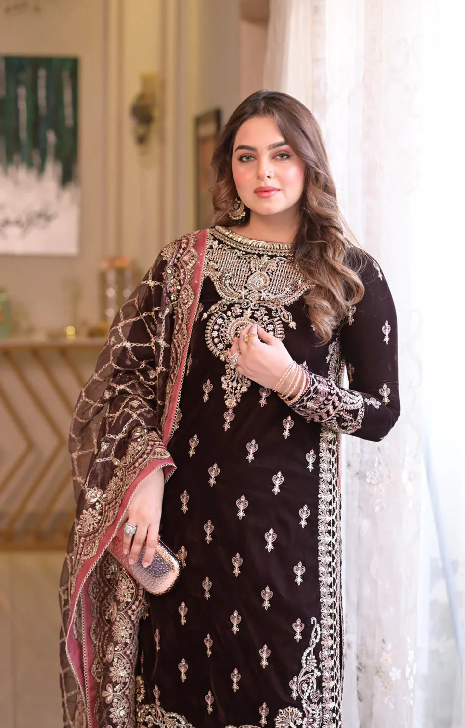 ANEELAS VELVET AVT06