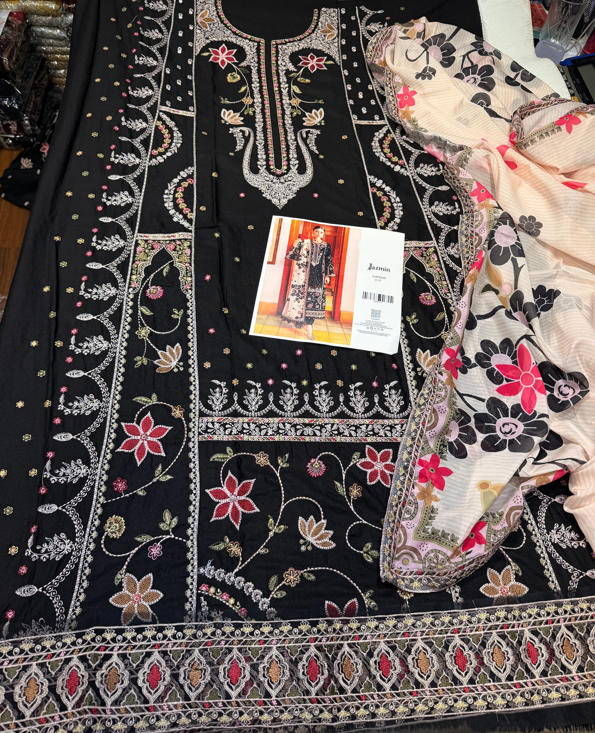 JAZMIN SHAHKAAR D-07 UNSTICHED 3PC