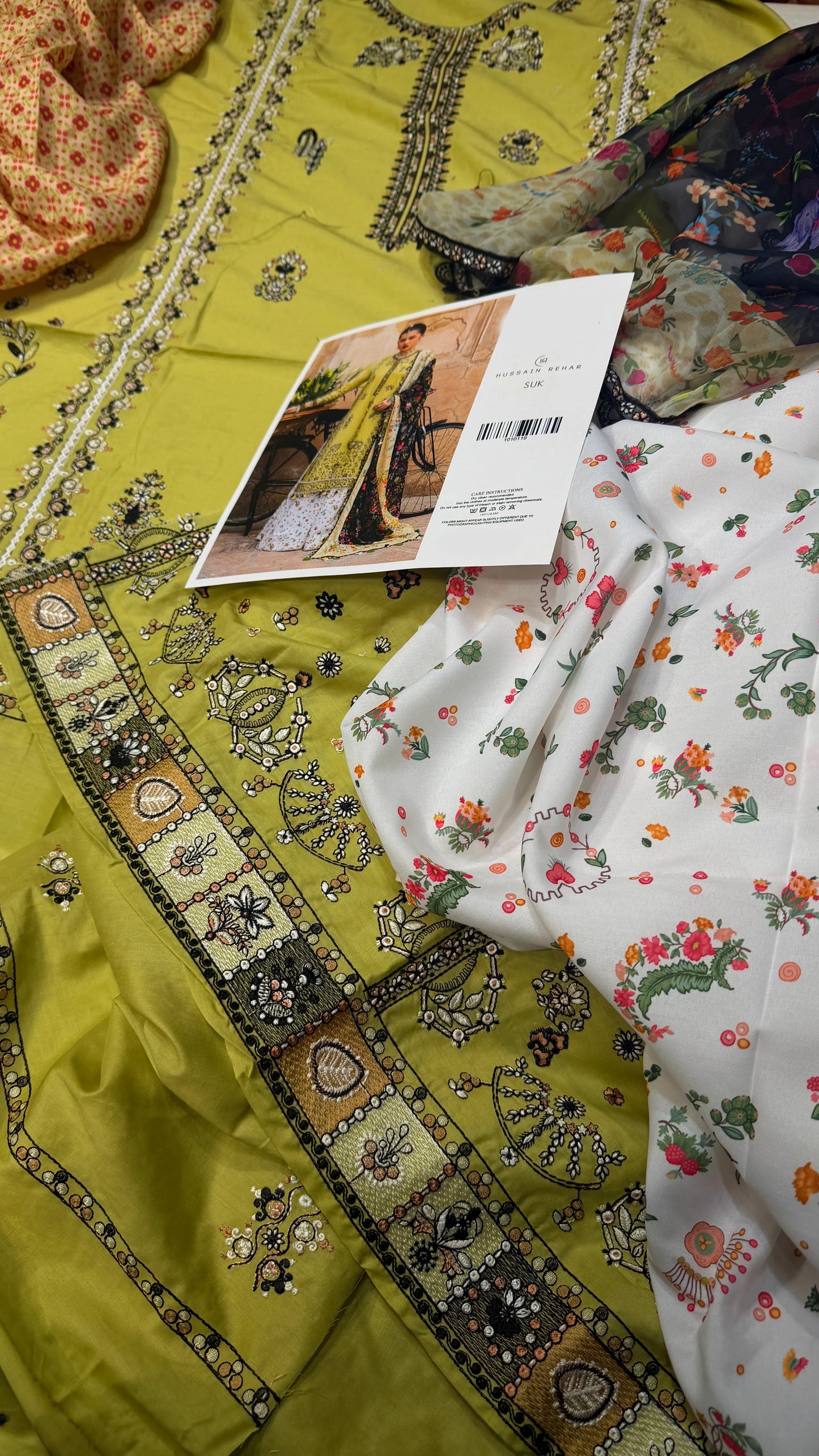 HUSSAIN REHAR LAWN SUK