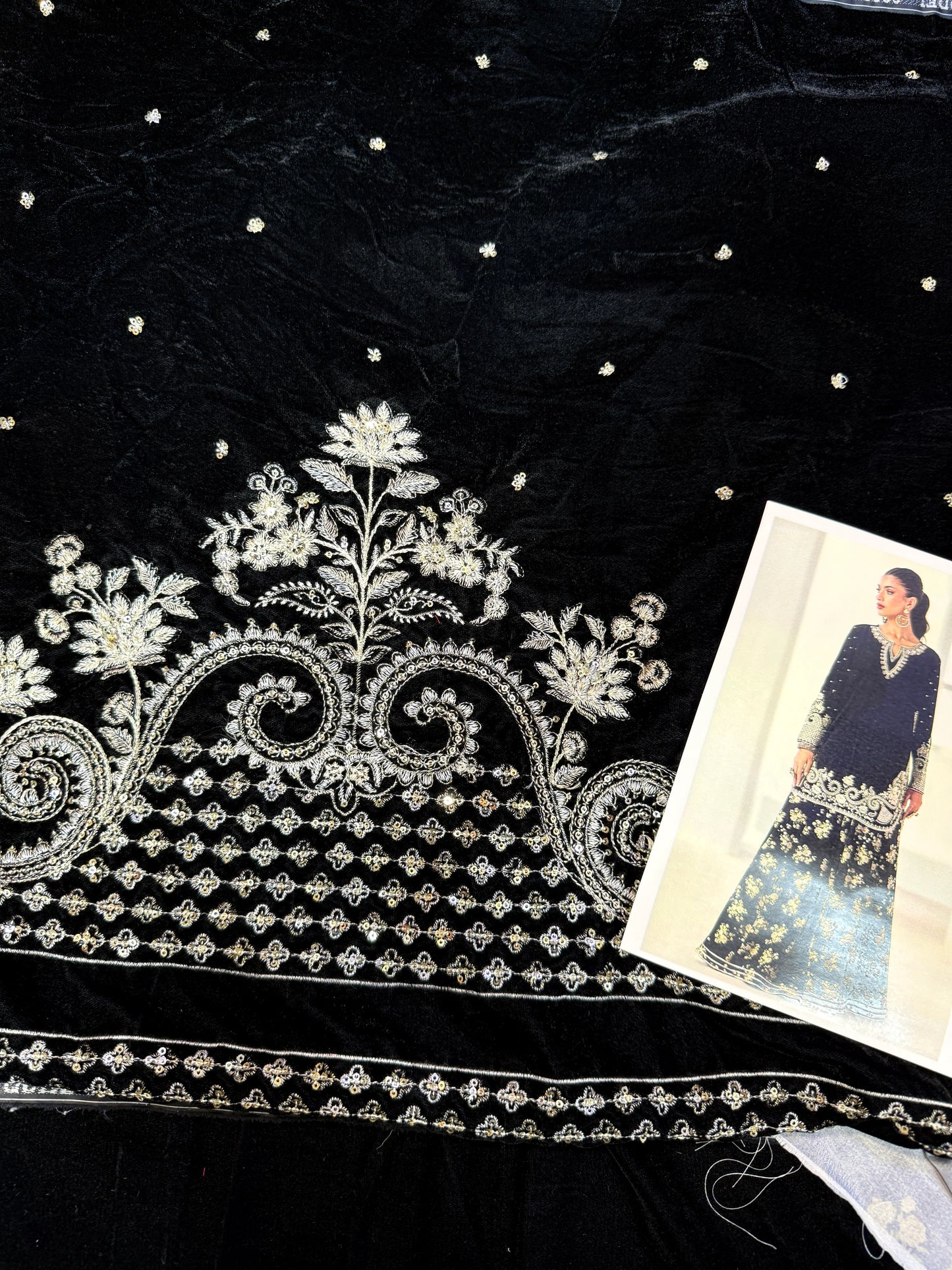 ETHNC VELVET BLACK 2PC