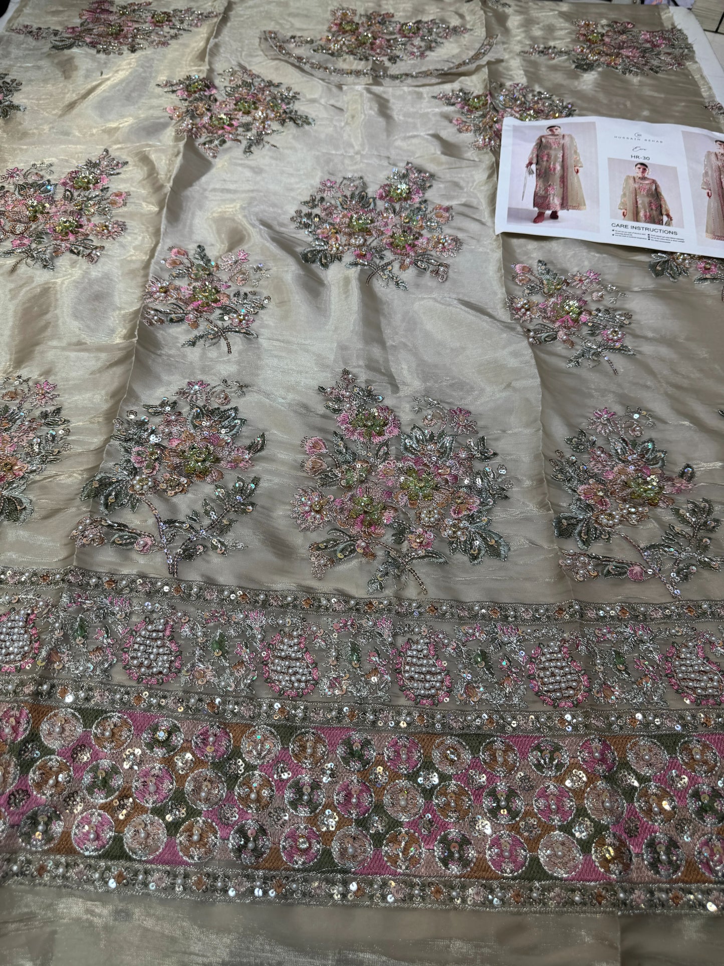 HUSSAIN REHAR EURU SHISHA SILK