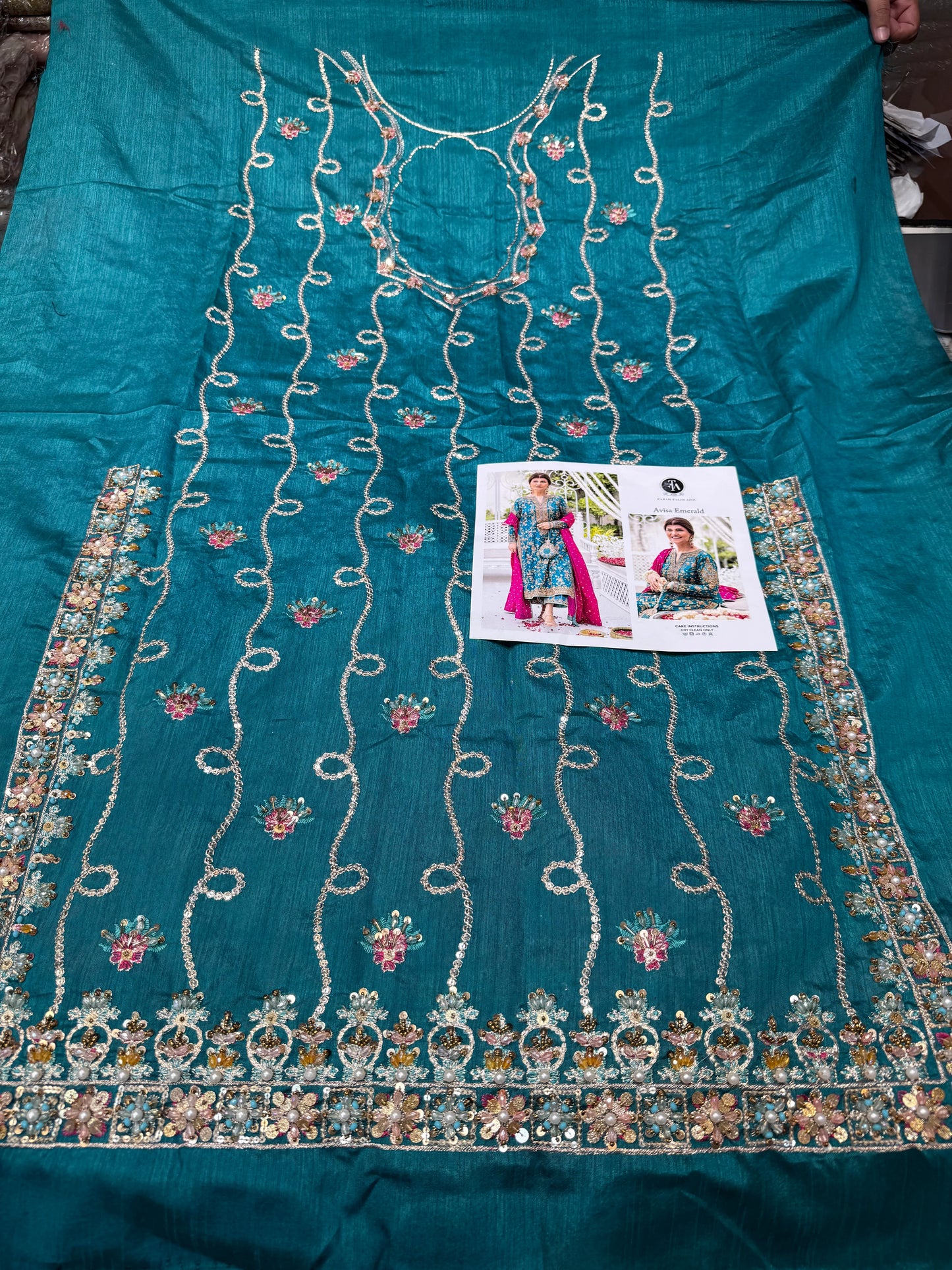 FARAH TALIB AZIZ AVISA EMERALD