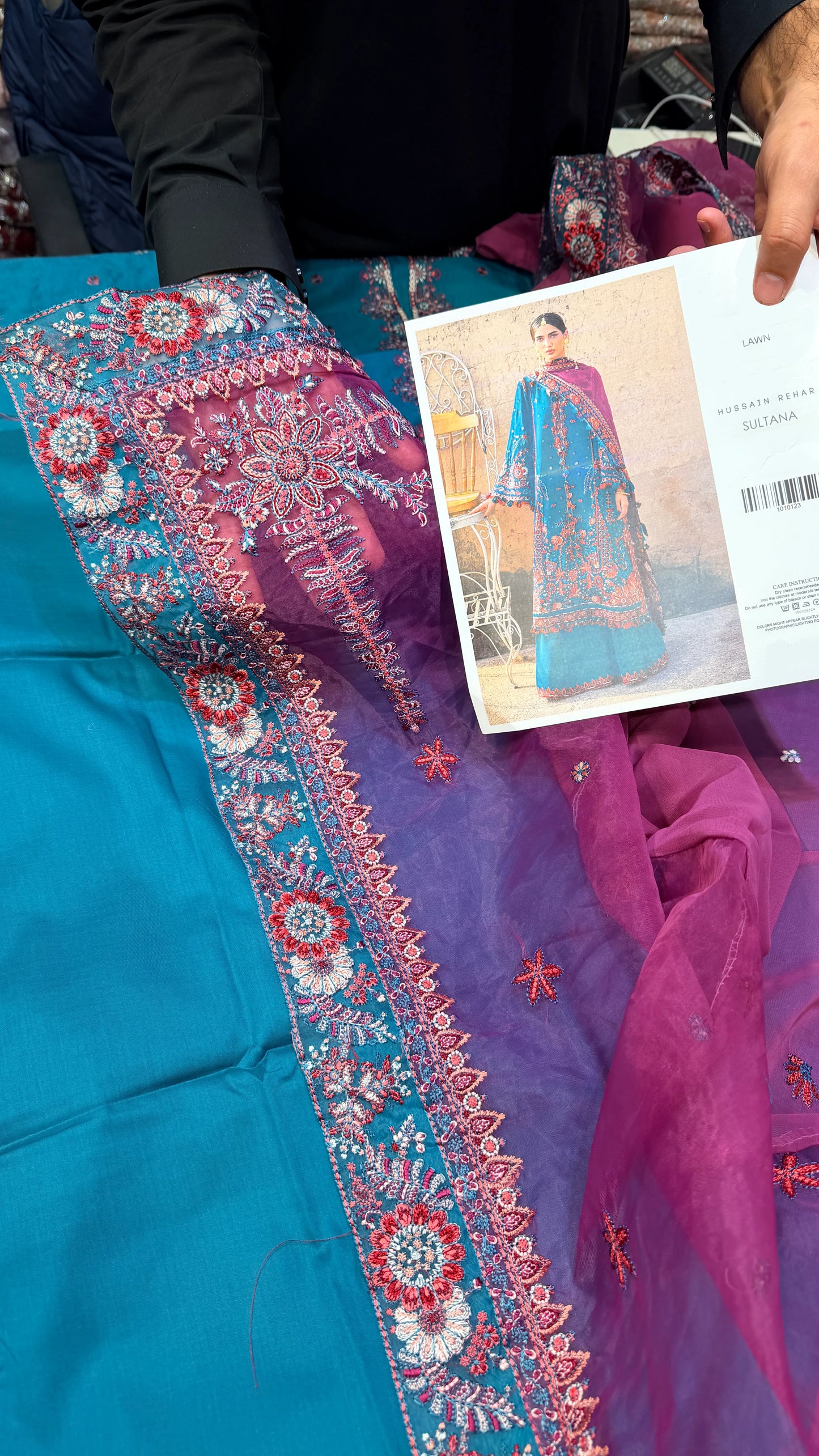 HUSSAIN REHAR SULTANA green