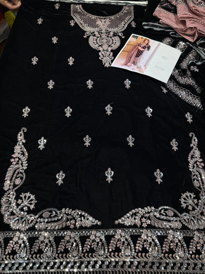 ANEELAS VELVET AVT06