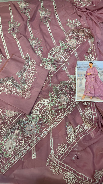 MARIA.B LAWN MPC-2406  3 Piece Embroidered Regular priceRs.6,850.00 PKR