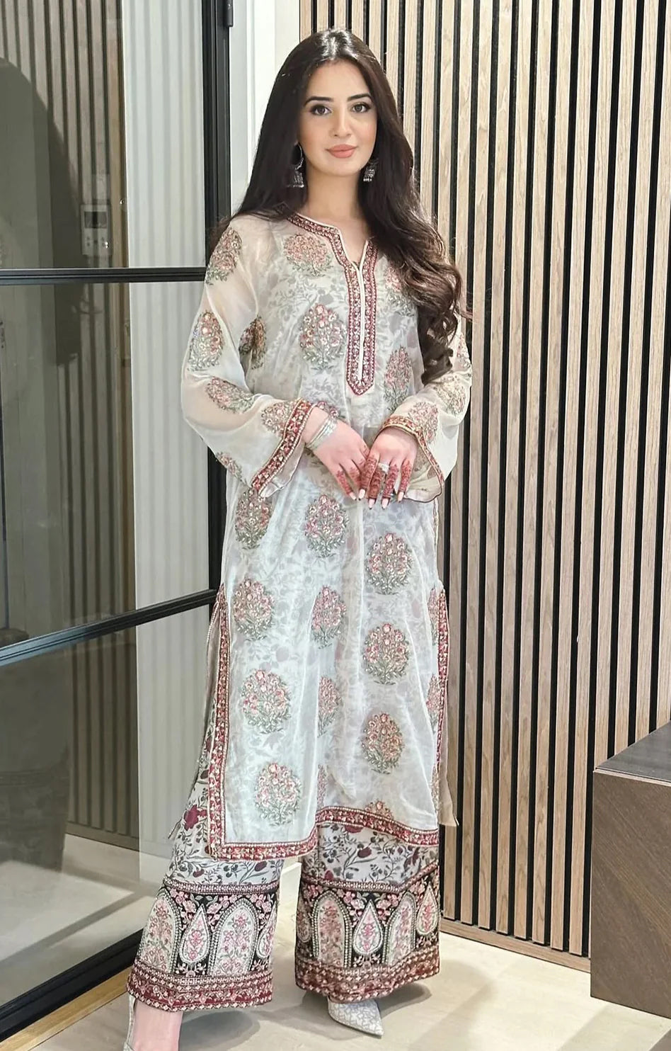 ETHNC E29 CHIFFON WHITE