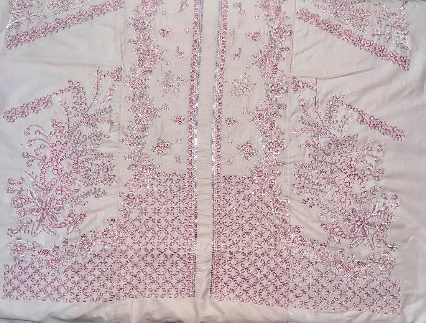 QALAMQAR LAWN FK-10 ZOE 3 Piece Embroidered