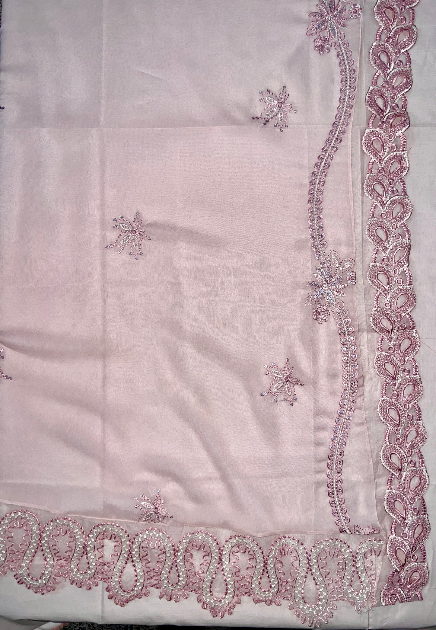 QALAMQAR LAWN FK-10 ZOE 3 Piece Embroidered