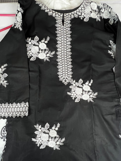ZARA SHAHJAHAN BLACK & WHITE  UNSTICHED