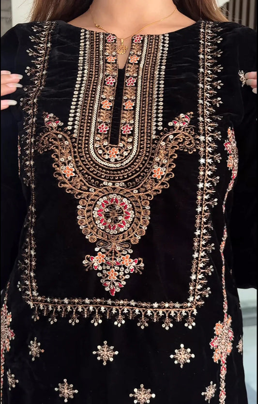 MARIA.B VELVET 01 BLACK