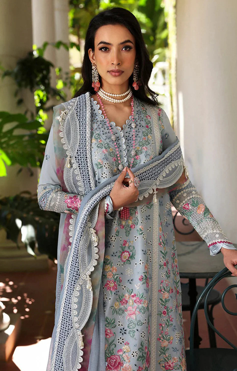 New   REPUBLIC LAWN HOOR