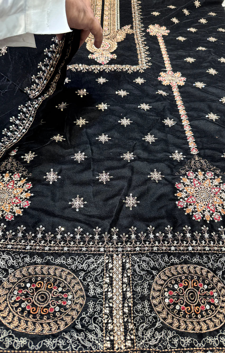 MARIA.B VELVET 01 BLACK