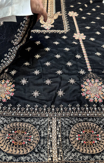 MARIA.B VELVET 01 BLACK