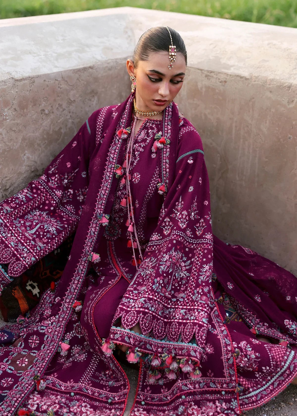 HUSSAIN REHAR LAWN NARGIS